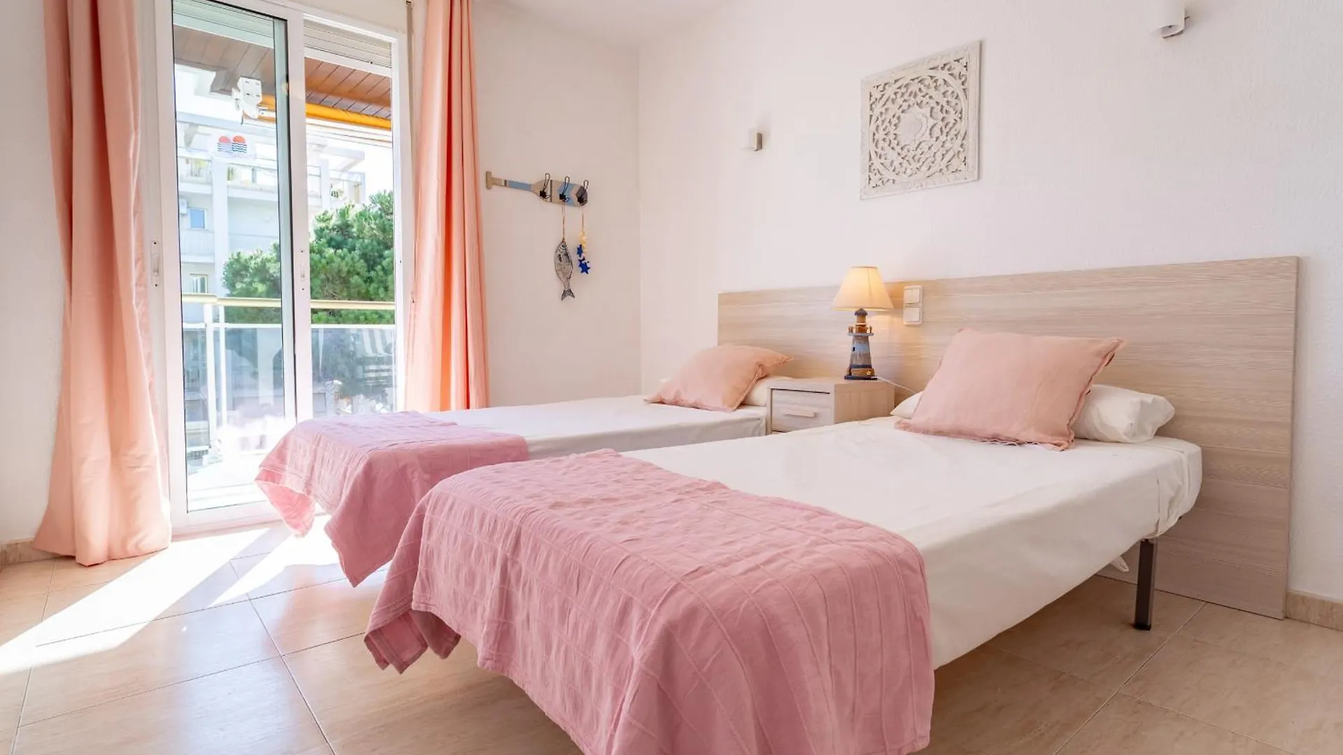 Fmp Maritim Aqua Family Lateral Sea View Apartment Salou Spain
